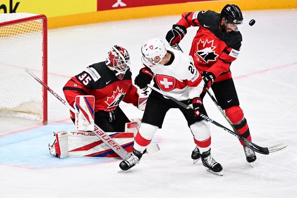 Švýcarsko vs. Kanada, MS v hokeji 2024, momentka z předešlého vzájemného duelu na MS 2023