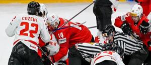 Potyčka v zápase Kanada vs. Švýcarsko na MS v hokeji 2024, oba týmy se teď střetnou v semifinále