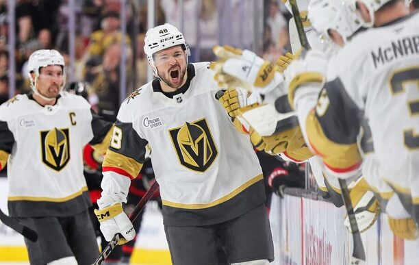 Český útočník Tomáš Hertl z Vegas Golden Knights je nejlepším hráčem týdne v NHL podle redakce HokejZprávy.cz.