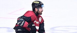 Michal Kempný z týmu HC Sparta Praha stráví příští týdny na mardoce