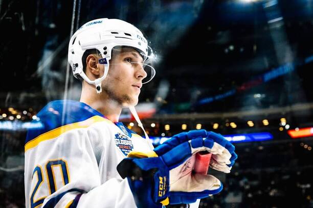 Hokej NHL St. Louis - Buffalo, na fotce český forvard Jiří Kulich z Buffala