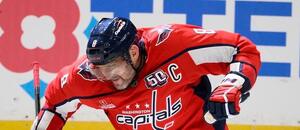 Kapitán Washingtonu Capitals Alexander Ovechkin se raduje z jednoho ze svých mnoha gólů