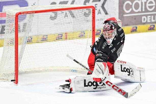 1. hvězda 21. extraligového týdne brankář Stanislav Škorvánek v akci