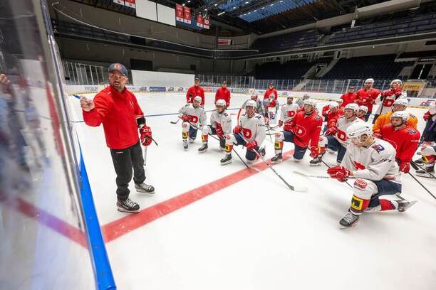 Společný trénink klubu HC Dynamo Pardubice před startem ELH 25/26 Společný trénink klubu HC Dynamo Pardubice před startem ELH 25/26
