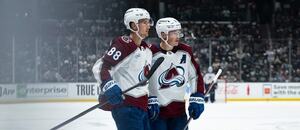 Martin Nečas a Cale Makar z Colorada vstupují do sezony NHL 2025/2026. Jaké jsou naše tipy a predikce? Martin Nečas a Cale Makar z Colorada vstupují do sezony NHL 2025/2026. Jaké jsou naše tipy a predikce?