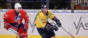 Martin Dočekal (vlevo) a Aleksi Salonen v utkání Zlín vs. Třebíč v sezoně 2024/25 Martin Dočekal (vlevo) a Aleksi Salonen v utkání Zlín vs. Třebíč v sezoně 2024/25